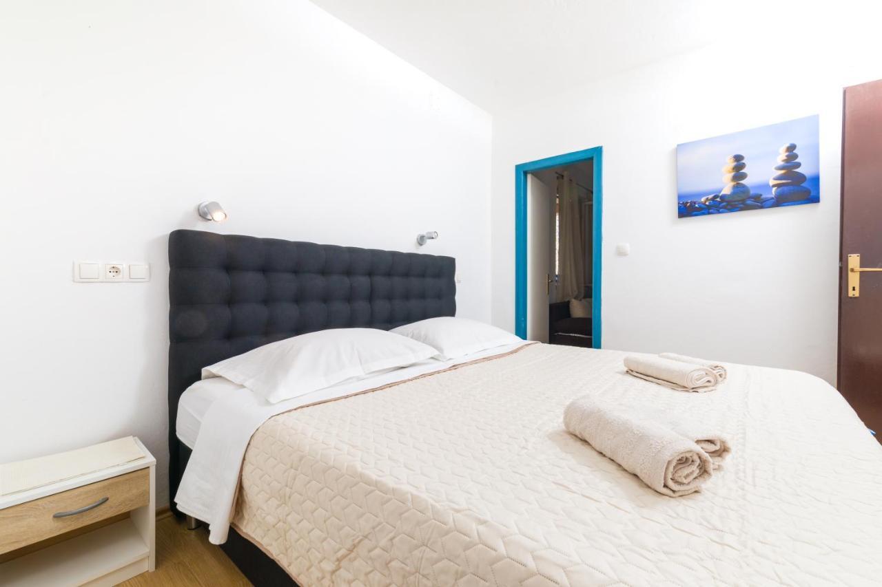 Guest House Marinna Врбоска Екстериор снимка